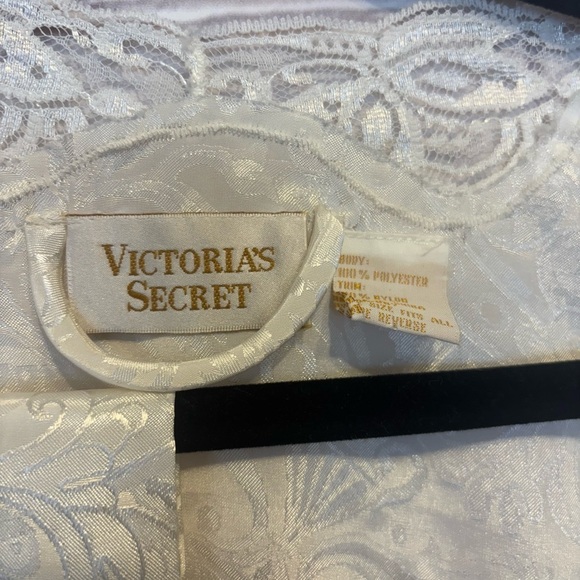 Victoria’s Secret Vintage Beige Lace Robe One Size - Picture 6 of 6